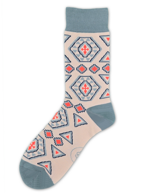 Pakhlava – Chaussettes en coton de créateur inspirées des fleurs du kilim. Un héritage riche, tissé avec paix et empathie.
